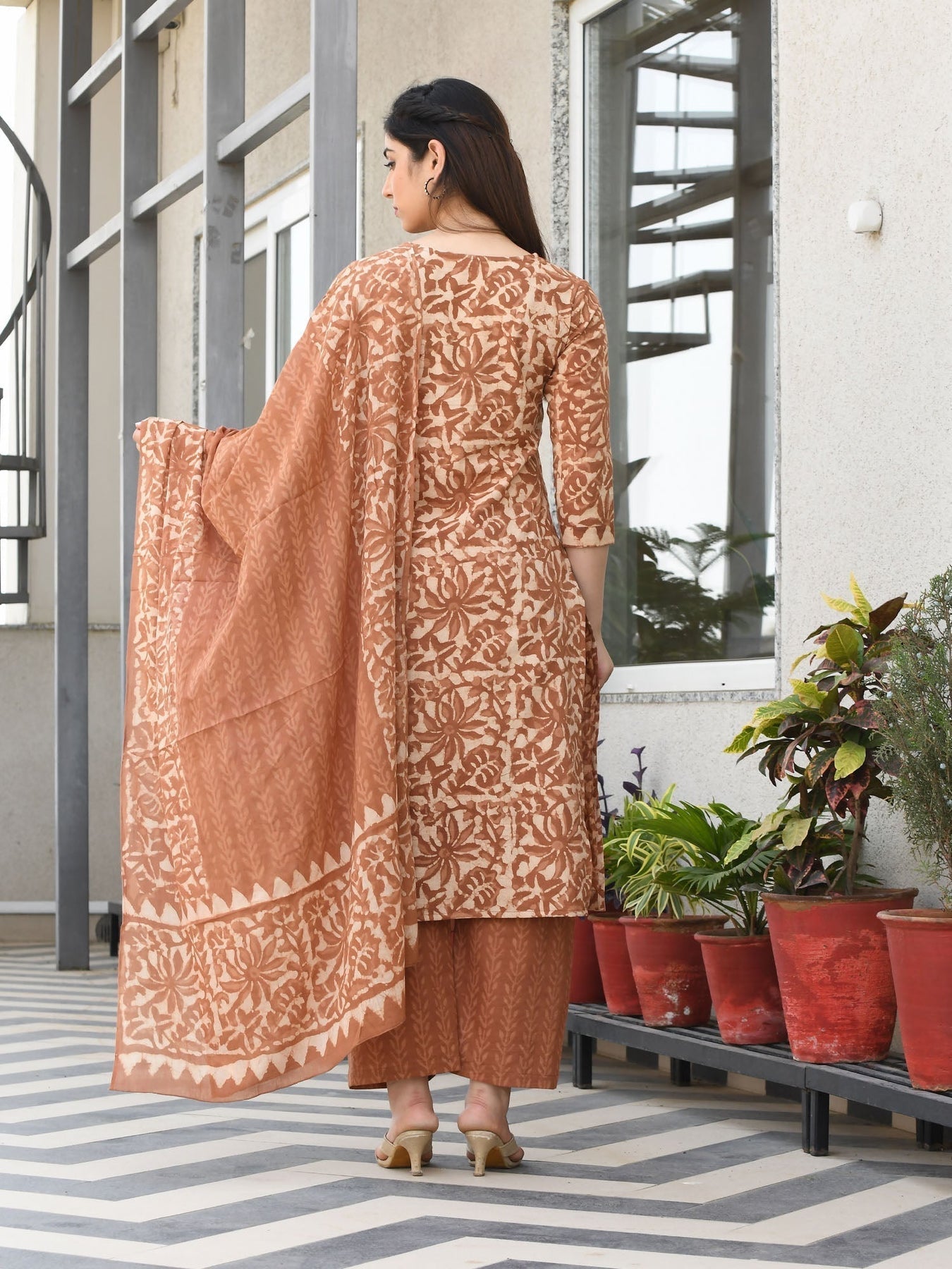 BLOCK PRINTED KURTA-PANTS & DUPATTA SET